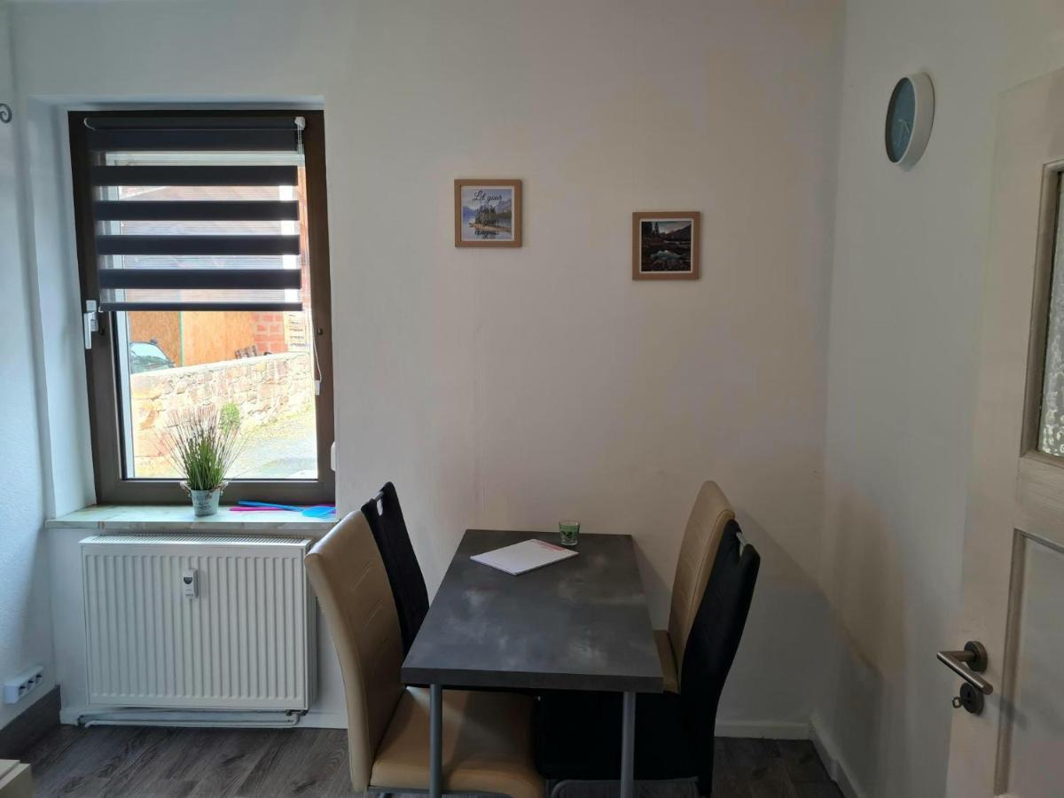 80Qm Monteuroase In Melsungen - Schwarzenberg Mwst Ausweisbar Appartement Buitenkant foto